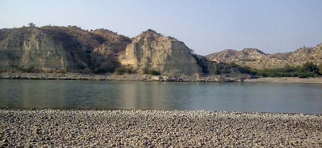 L’Indus près d’Attock, point de départ probable de l’exploration de Scylax de Caryanda