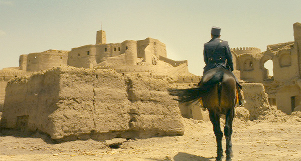 Jacques Perrin dans le film de Valerio Zurlini : ’Le Désert des Tartares’