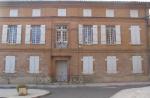 A Montesquieu-Volvestre (Haute-Garonne), saint Jacques veillait-il avec Marie au bout du pont ?
			 
