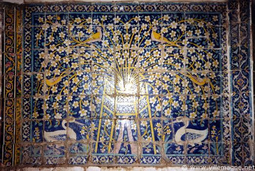 Décorations intérieures en carreaux de céramique à Kerman Décorations intérieures en carreaux de céramique à Kerman