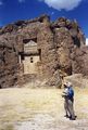 Devant les tombes de Naqsh-e-Rostam