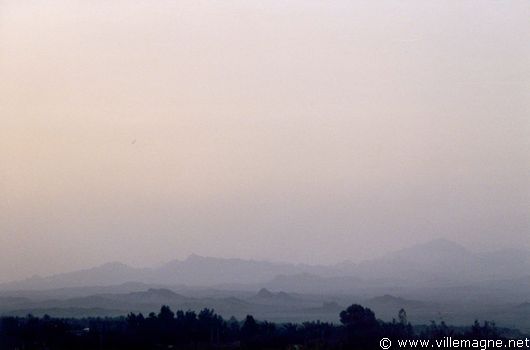 Montagnes entre Kerman et Yazd Montagnes entre Kerman et Yazd