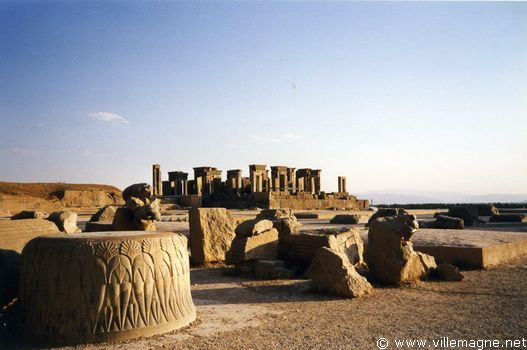 Ruines du palais de Darius à Persépolis