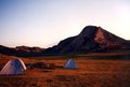 Campement dans le désert de Gobi - La montagne sans nom