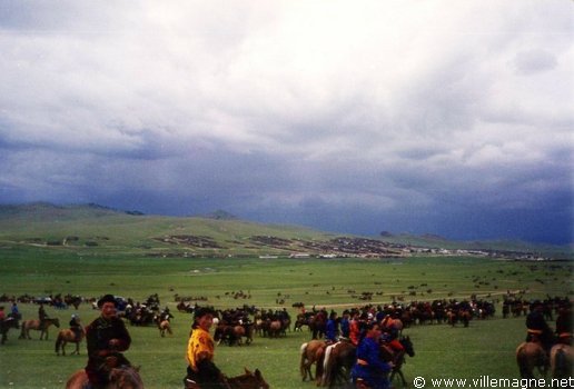 Course du Naadam Course du Naadam