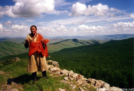 Lama du temple de Tovni Hiid Lama du temple de Tovni Hiid