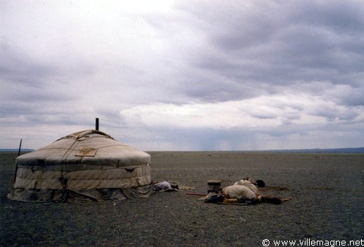 Yourte dans le désert de Gobi