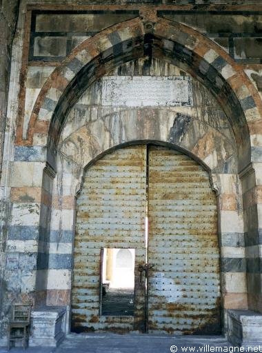Entrée du caravansérail de Payas - Turquie Entrée du caravansérail de Payas - Turquie