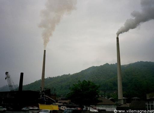 Le complexe sidérurgique de Zlatna - Roumanie Le complexe sidérurgique de Zlatna - Roumanie