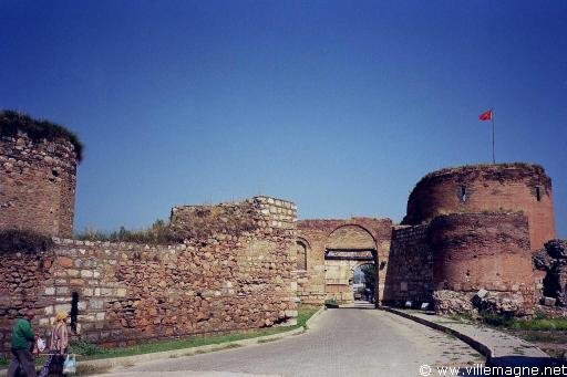 Les remparts de Nicée, l’actuelle ville d’Iznik - Turquie