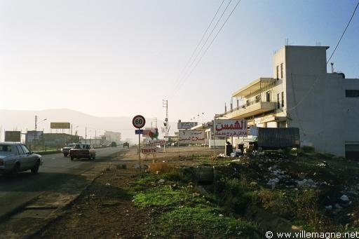 Une agglomération ordinaire dans la vallée de la Bekaa - Liban
