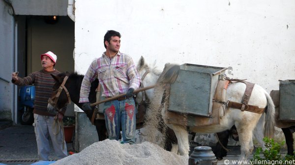 Au village d’Amalfi Au village d’Amalfi