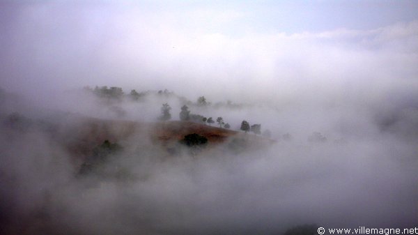 Brume aux environs d’Aliano Brume aux environs d’Aliano