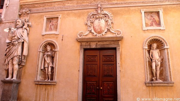 Chiesa Nuova à Locarno (1630) Chiesa Nuova à Locarno (1630)