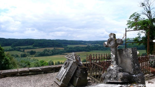 Cimetière de Maizières-sur-Amance Cimetière de Maizières-sur-Amance