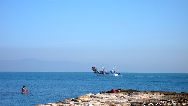 Côte adriatique entre Zapponeta et Margherita di Savoia Côte adriatique entre Zapponeta et Margherita di Savoia