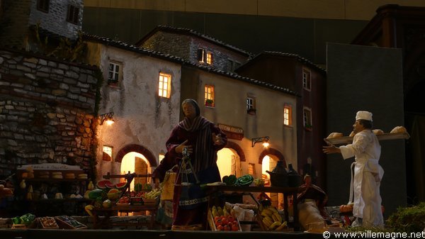 Crèche à l’église San Francesco de Sienne Crèche à l’église San Francesco de Sienne