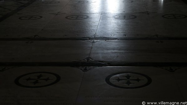 Dans l’église de San Miniato - Florence Dans l’église de San Miniato - Florence