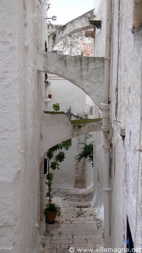 Dans le centre historique d’Ostuni Dans le centre historique d’Ostuni