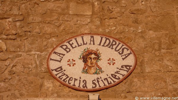 Dans le centre historique d’Otrante Dans le centre historique d’Otrante