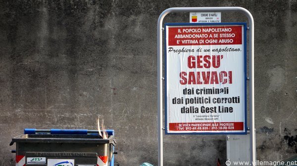 Dans les faubourgs de Naples - « Jésus, sauve-nous !» Dans les faubourgs de Naples - « Jésus, sauve-nous !»