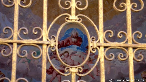 Dieu le Père, au-dessus du Christ transfiguré Dieu le Père, au-dessus du Christ transfiguré