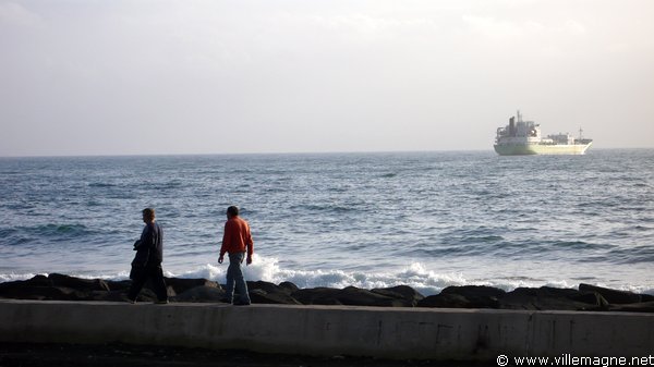 Entre Portici et Naples Entre Portici et Naples