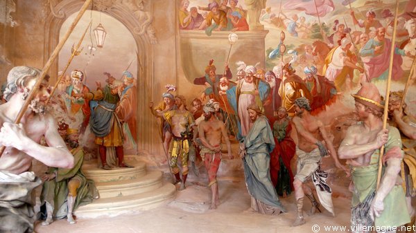 Jésus devant Anne, le beau-père du Grand Prêtre Caïphe Jésus devant Anne, le beau-père du Grand Prêtre Caïphe