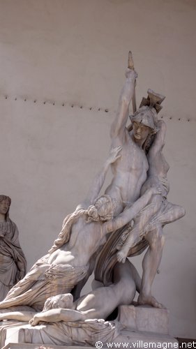 <em>L’enlèvement de Polyxène</em> par Pio Fedi - Loggia des Lansquenets à Florence