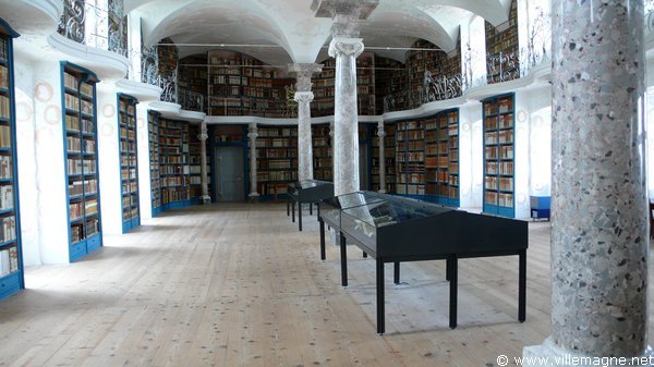La bibliothèque du monastère bénédictin d’Einsiedeln
