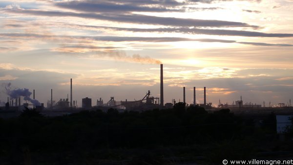 La raffinerie de Tarente La raffinerie de Tarente