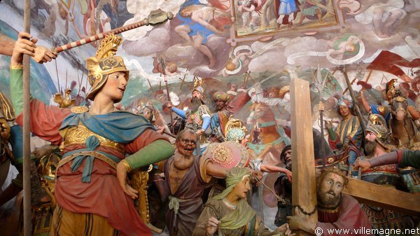 Le Christ portant sa croix sur le chemin du Golgotha Le Christ portant sa croix sur le chemin du Golgotha