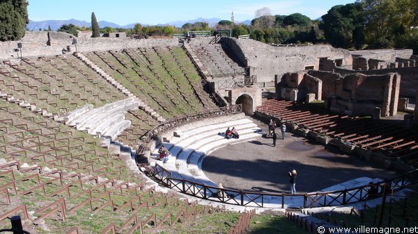 Le grand théâtre de Pompéi Le grand théâtre de Pompéi