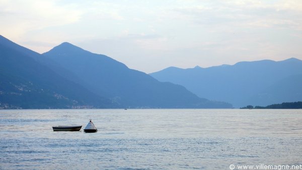 Le lac Majeur à Locarno Le lac Majeur à Locarno