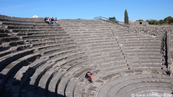 Le petit théâtre de Pompéi Le petit théâtre de Pompéi