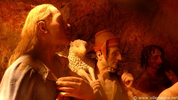 Les bergers venus adorer l’Enfant-Jésus dans la Crèche Les bergers venus adorer l’Enfant-Jésus dans la Crèche