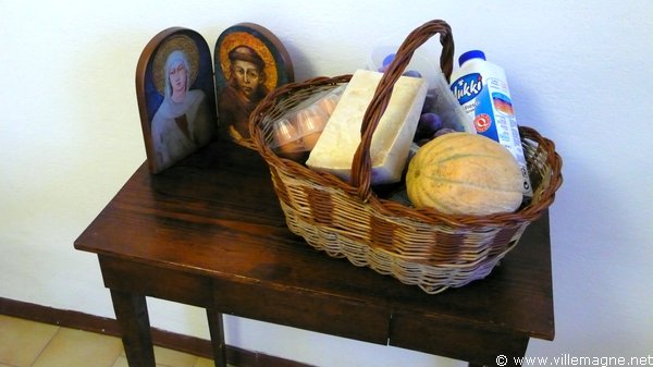 Provisions offertes par les Clarisses de Fiesole Provisions offertes par les Clarisses de Fiesole