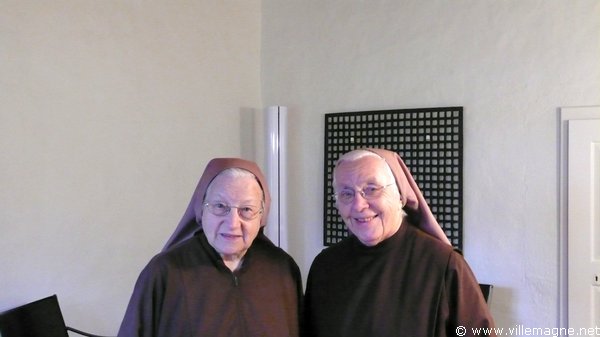 Sœur Maria-Anna et Sœur Franziska - Monastères des Capucines « Namen Jesu » à Solothurn Sœur Maria-Anna et Sœur Franziska - Monastères des Capucines « Namen Jesu » à Solothurn