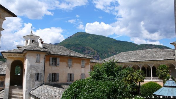 Le Sacro Monte de Varallo : une nouvelle Jérusalem au pied des Alpes. Le Sacro Monte de Varallo : une nouvelle Jérusalem au pied des Alpes.