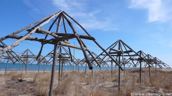 Vestiges de station balnéaire d’été le long de la côte adriatique entre Siponto et Zapponeta Vestiges de station balnéaire d’été le long de la côte adriatique entre Siponto et Zapponeta