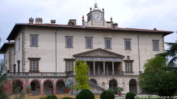 Villa Médicis <em>Ferdinanda</em> à Artimino Villa Médicis <em>Ferdinanda</em> à Artimino