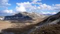 Le Campo Imperatore, haut plateau dans les Abruzzes, parfois appelé « le petit Tibet italien» Le Campo Imperatore, haut plateau dans les Abruzzes, parfois appelé « le petit Tibet italien»
