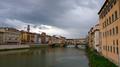 Le fleuve Arno à À Florence