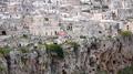 Matera, ville troglodytique au bord du ravin - les Sassi Matera, ville troglodytique au bord du ravin - les Sassi
