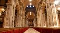 Nef centrale de la basilique Saint-Pierre de Rome Nef centrale de la basilique Saint-Pierre de Rome